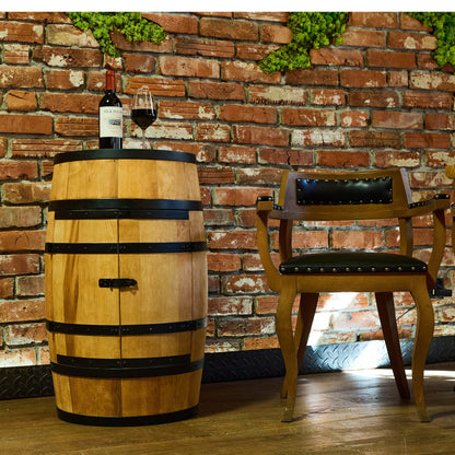 CREATIVE COOPER Weinregal aus Holz, 80 cm hoch, mit Tür & LED RGB, Fassmöbel & Mini-Bar im Eiche-Finish – stilvoller Alkoholschrank mit Flaschenregal.